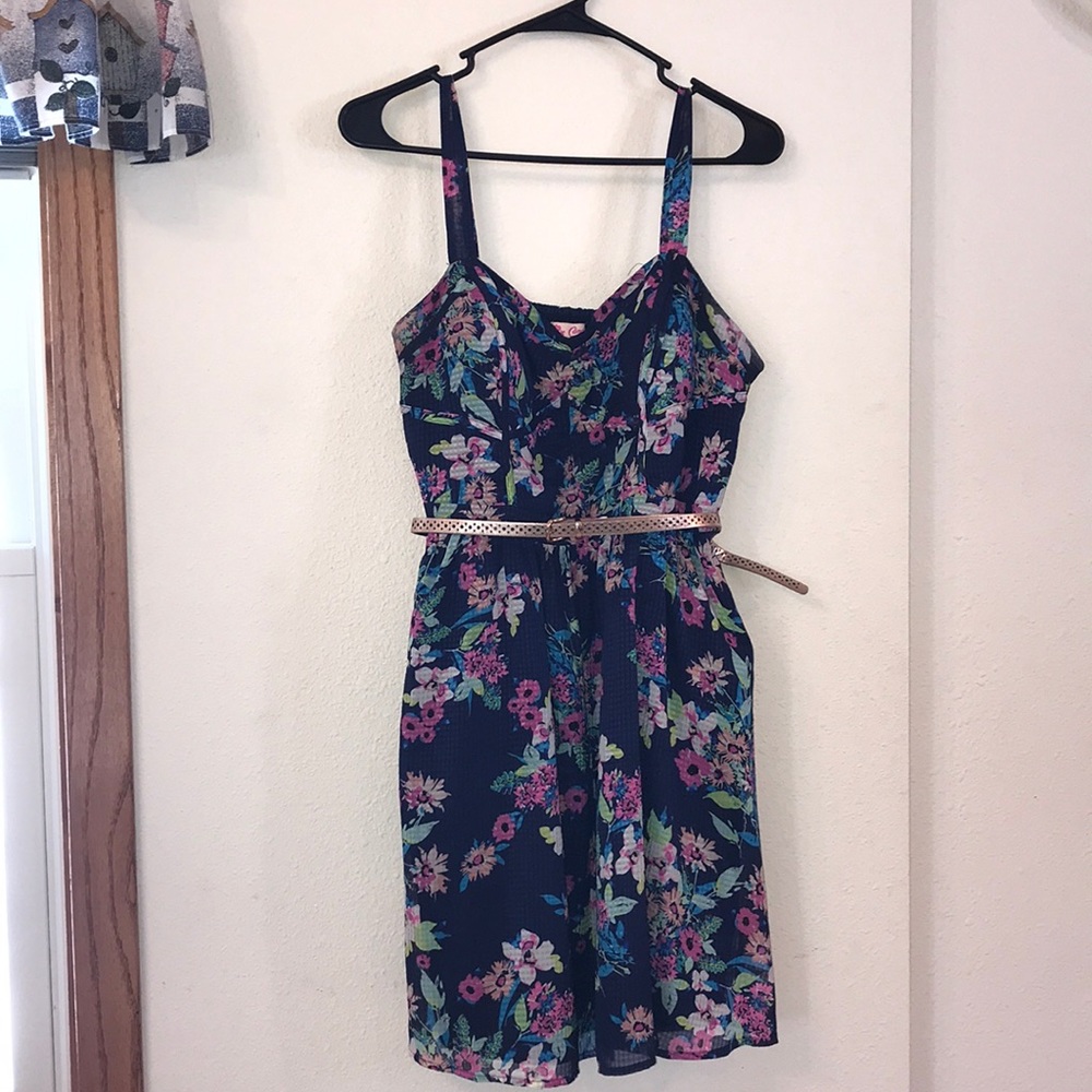 Candie's dress